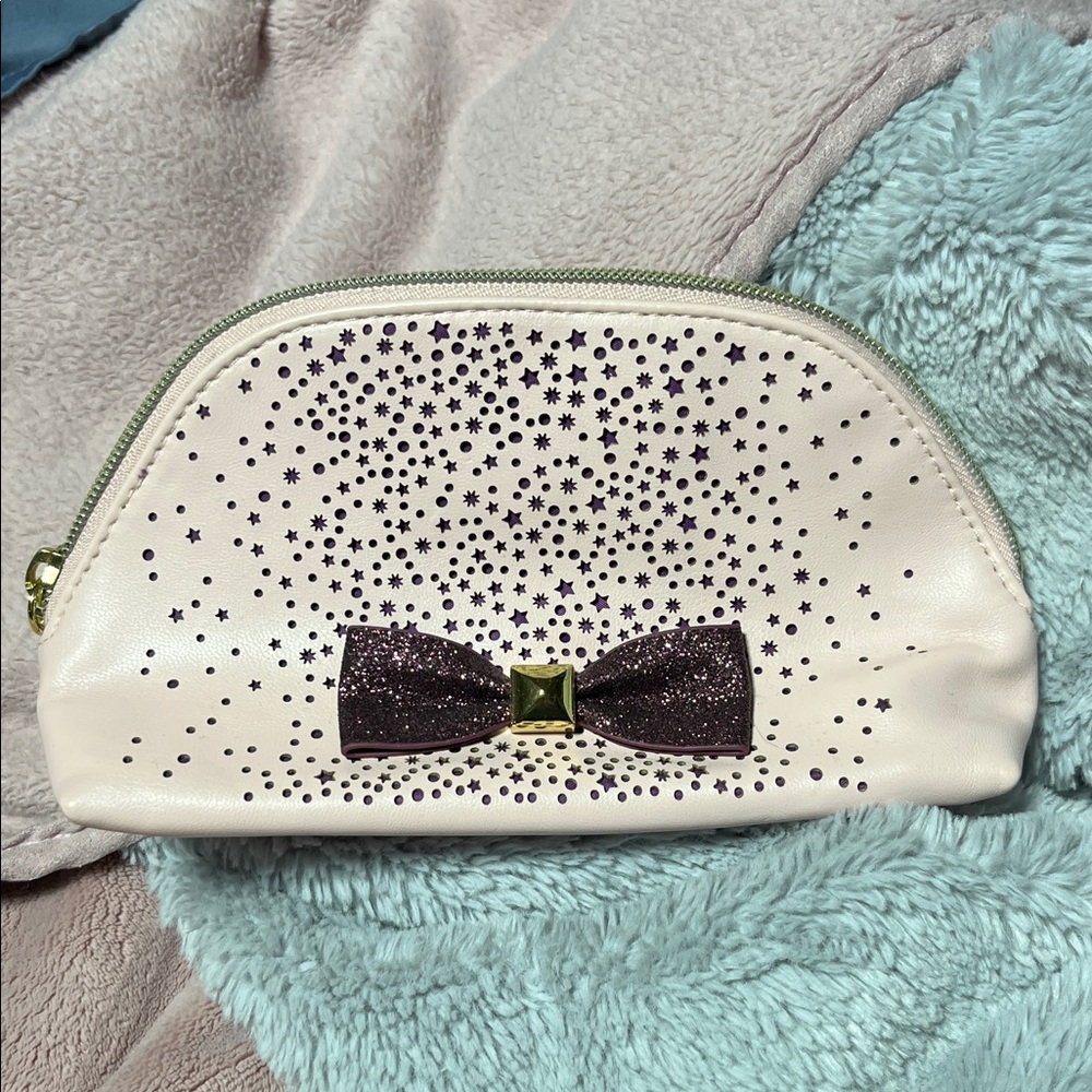 Bath & Body Works Cream and Purple Star Cosmetic Bag A thousand wishes